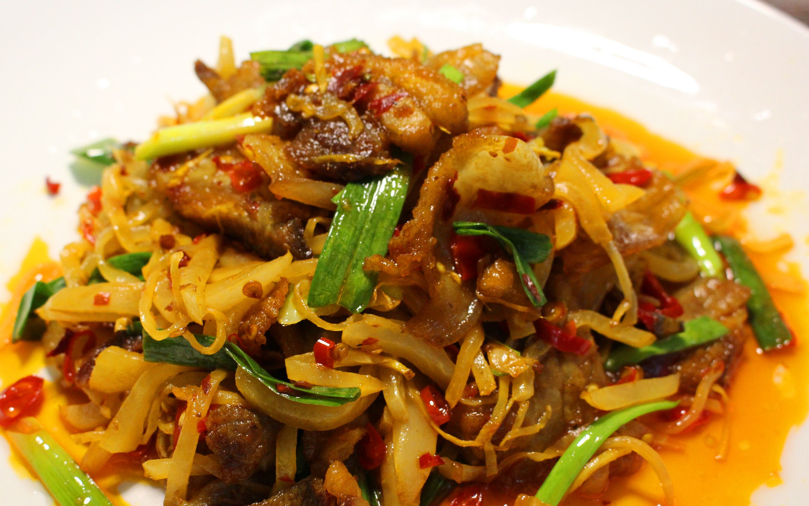 酸萝卜回锅肉正宗做法,开胃下饭,比传统的回锅肉美味,饭店都吃不到