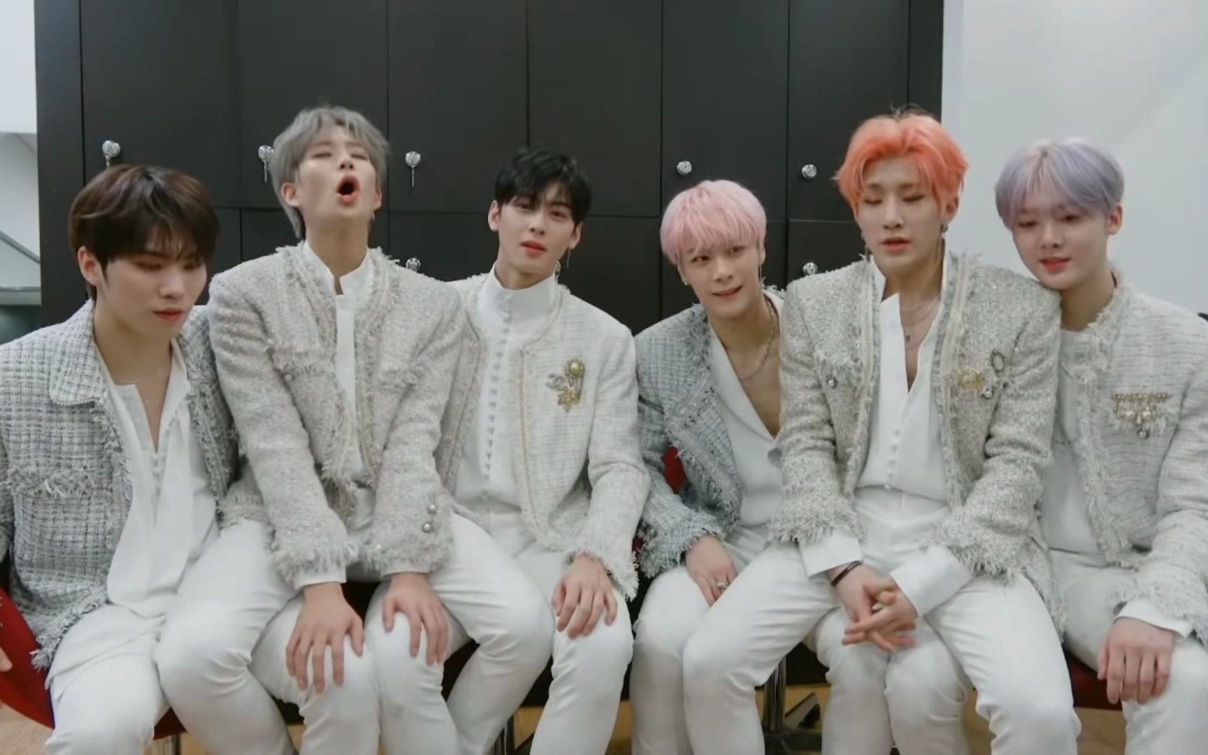 astro play 【中字】一起观看[all night] mv