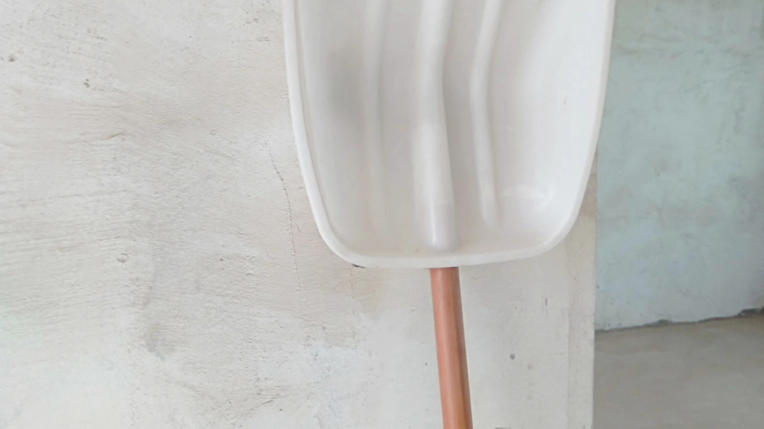 参东西用的木锹