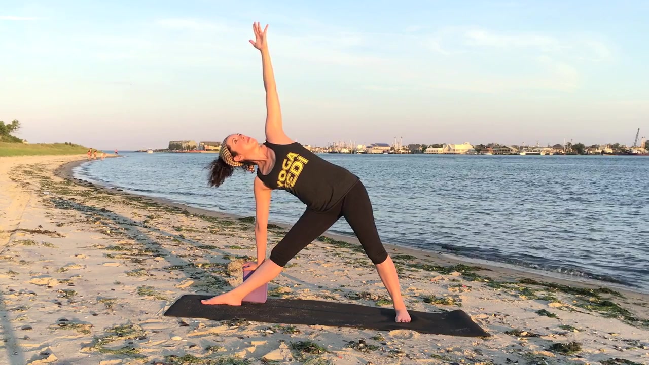 triangle pose - biomechanically - with maria de noda