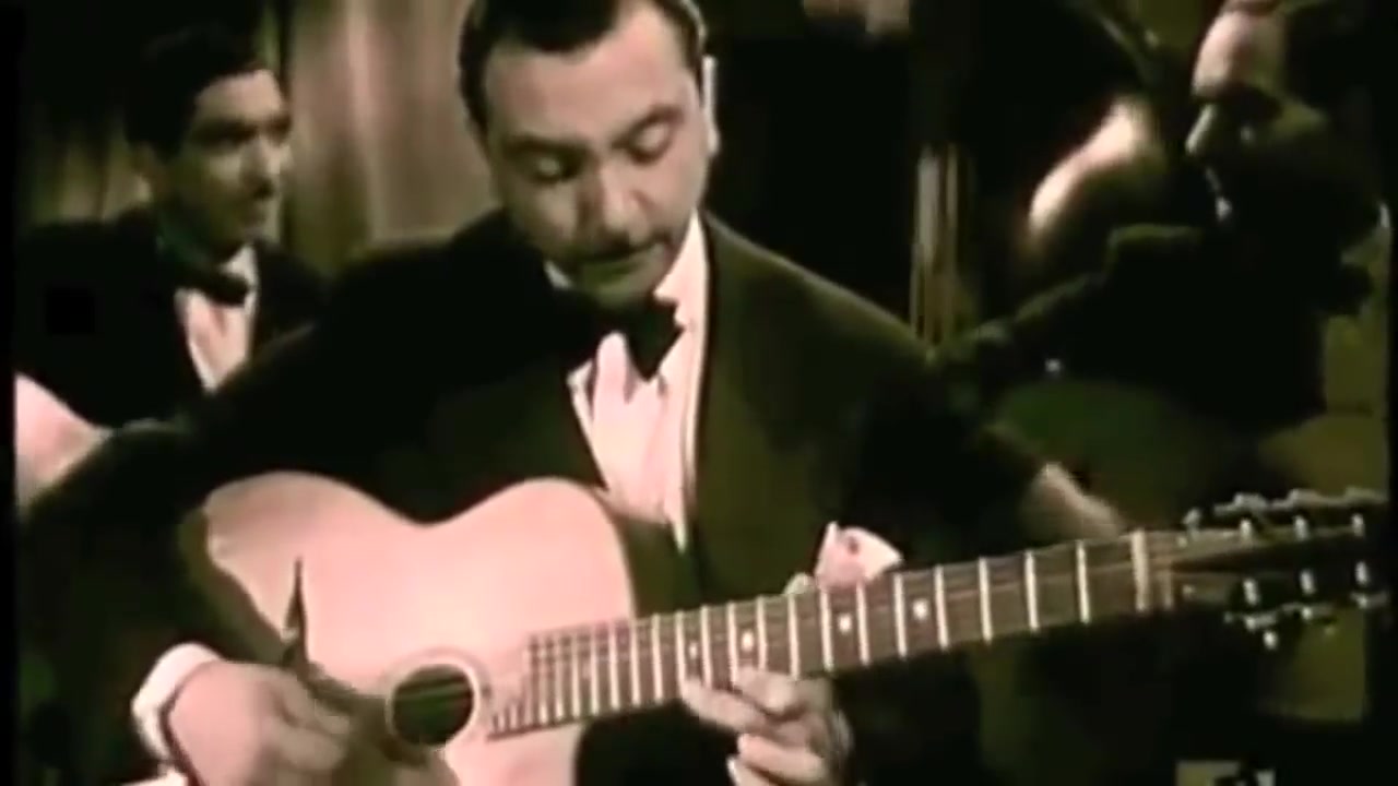 [图]珍贵的历史资料 -- 爵士音乐史上传奇的“三指琴魔”强哥Django Reinhardt