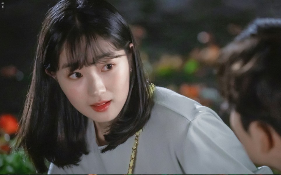 【偶然发现的一天】群众演员殷端午的吐槽_哔哩哔哩_bilibili