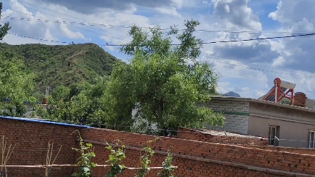 【先人掠夺者o】最新视频来袭,快来看看吧!