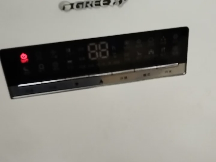 一台格力清新风5匹