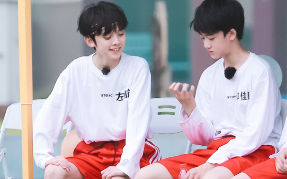 【左邓】左 所以是一直在关注他对嘛?