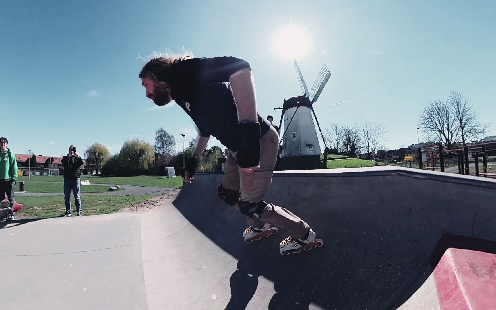 skatepark fun with the oxelo mf500 & rockin frames 490