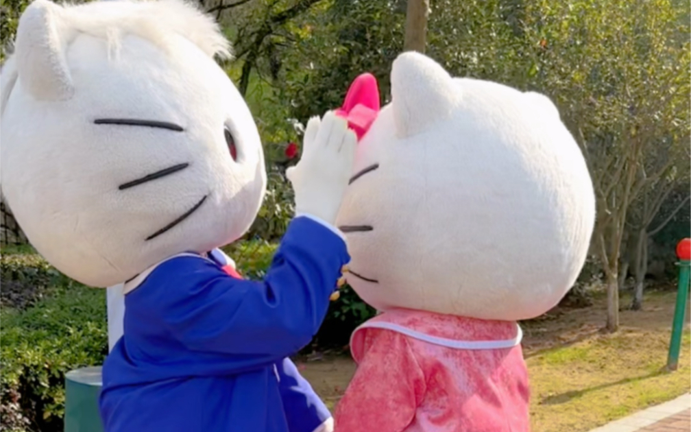 【hellokitty男朋友丹尼尔,送了她什么直男生日礼物,让她生气了……】