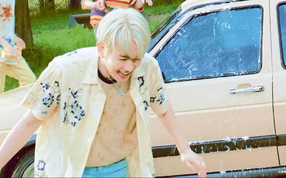 【边伯贤】挑染特别帅的男高