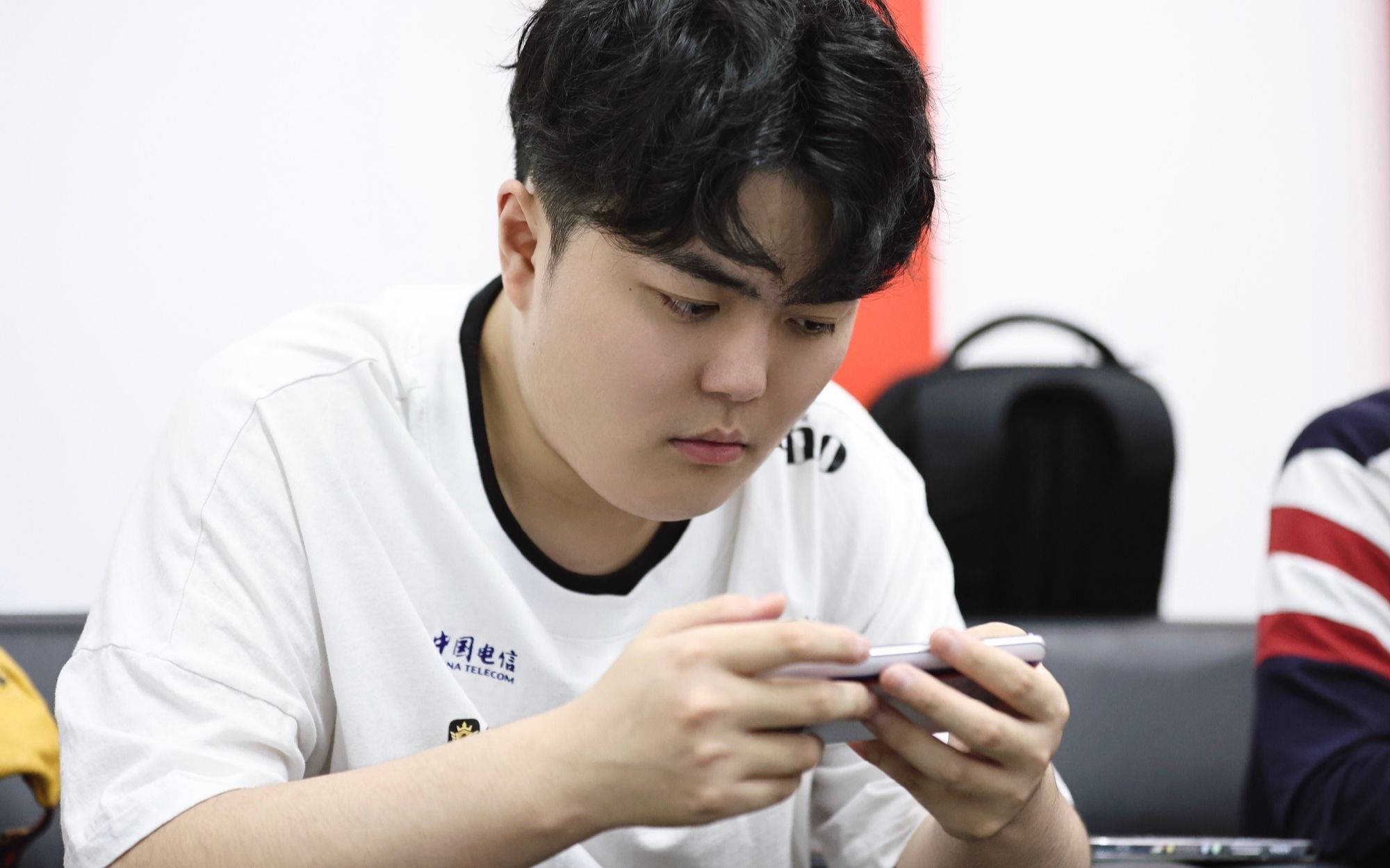 眼镜佳佳10.1 笑影 汤佳杰