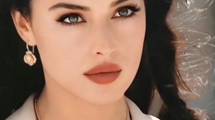 "地球球花"莫妮卡.贝鲁奇 "所有男人都想得到的女人"