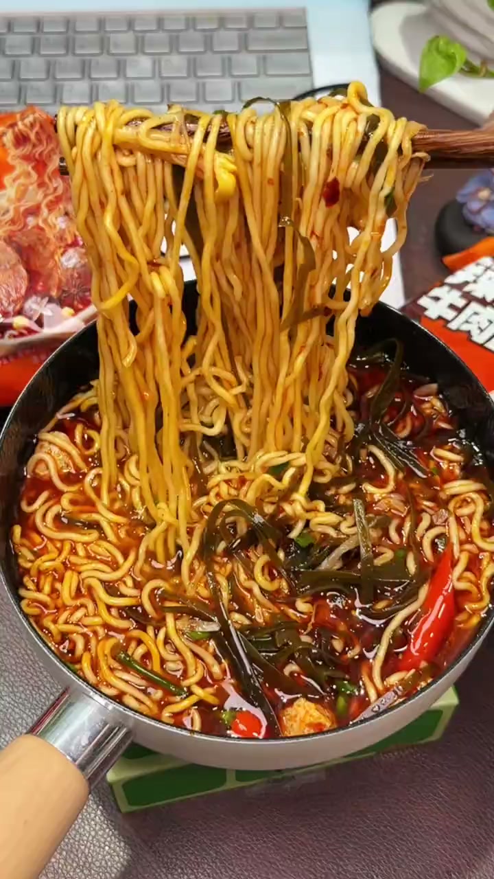 经典辣卤香牛肉面113g*5包 泡面