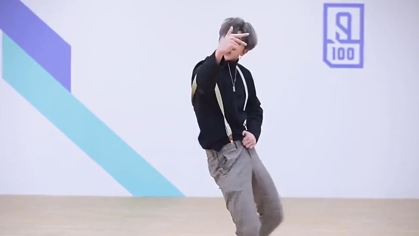 蔡徐坤打篮球,只因你太美