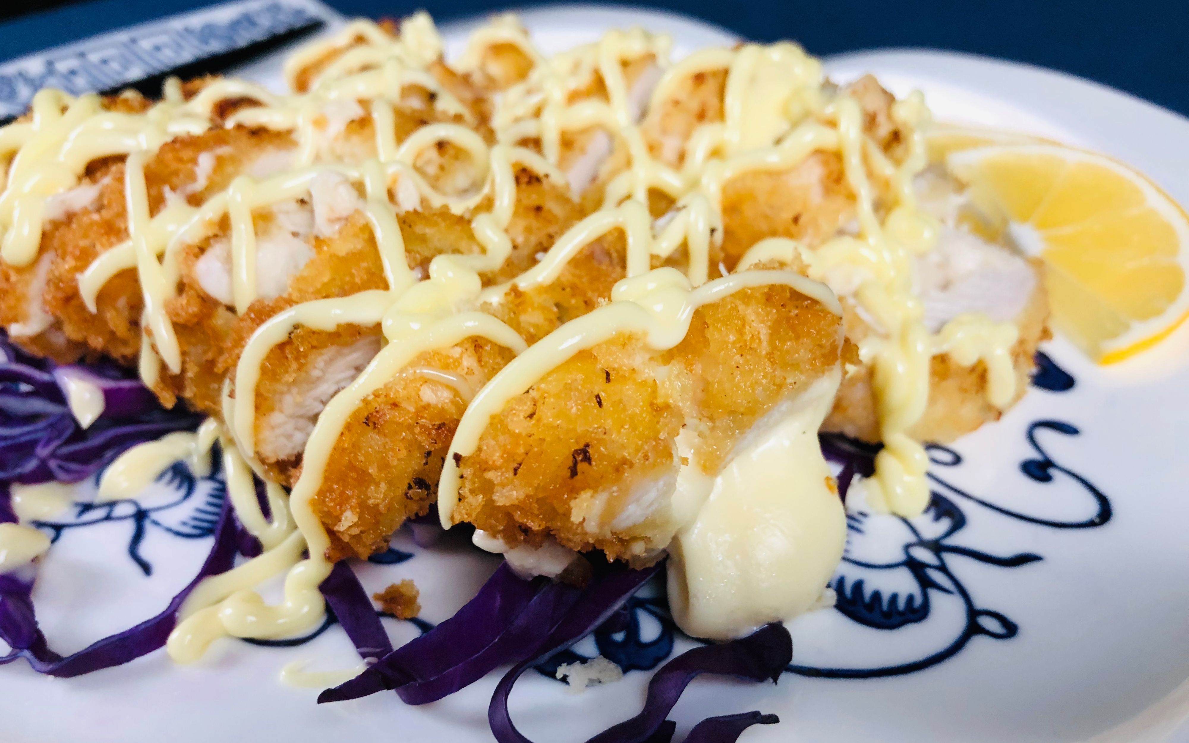 深夜美食:爆浆芝士鸡排!