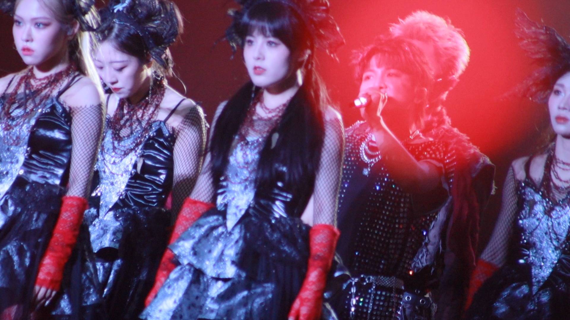 【周深】自摄616成都演唱会《天堂岛之歌》