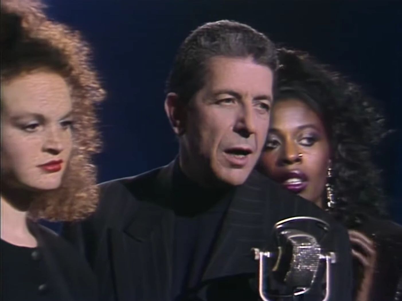 leonard cohen - take this waltz (paris version) (tve video 1988)