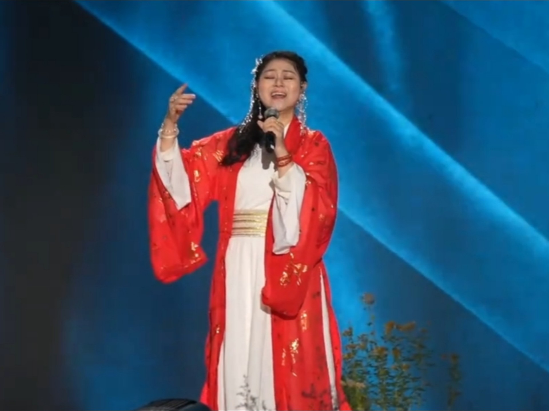 《望儿面》庄蕙如formosa,新白娘子传奇30年演唱会镇江站现场名场面嗨