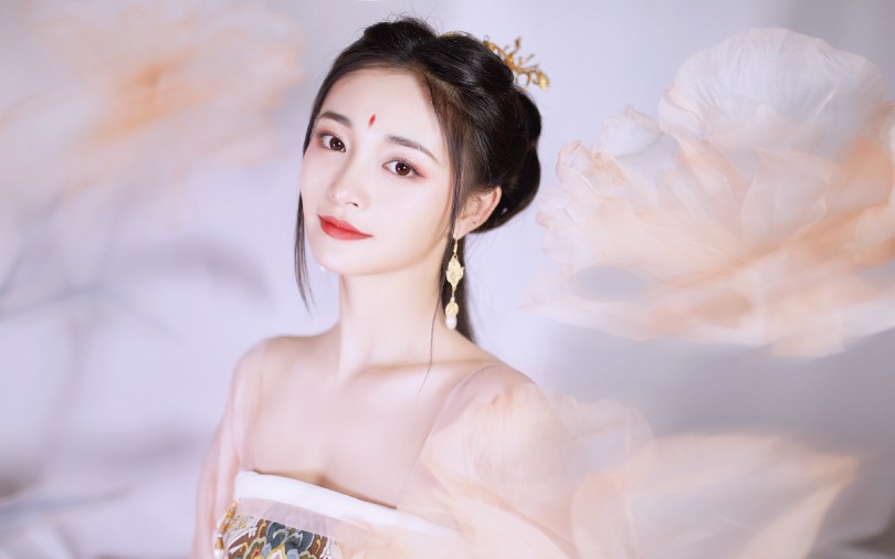 周洁琼大唐女法医冉颜美颜向她太美了吧哭泣