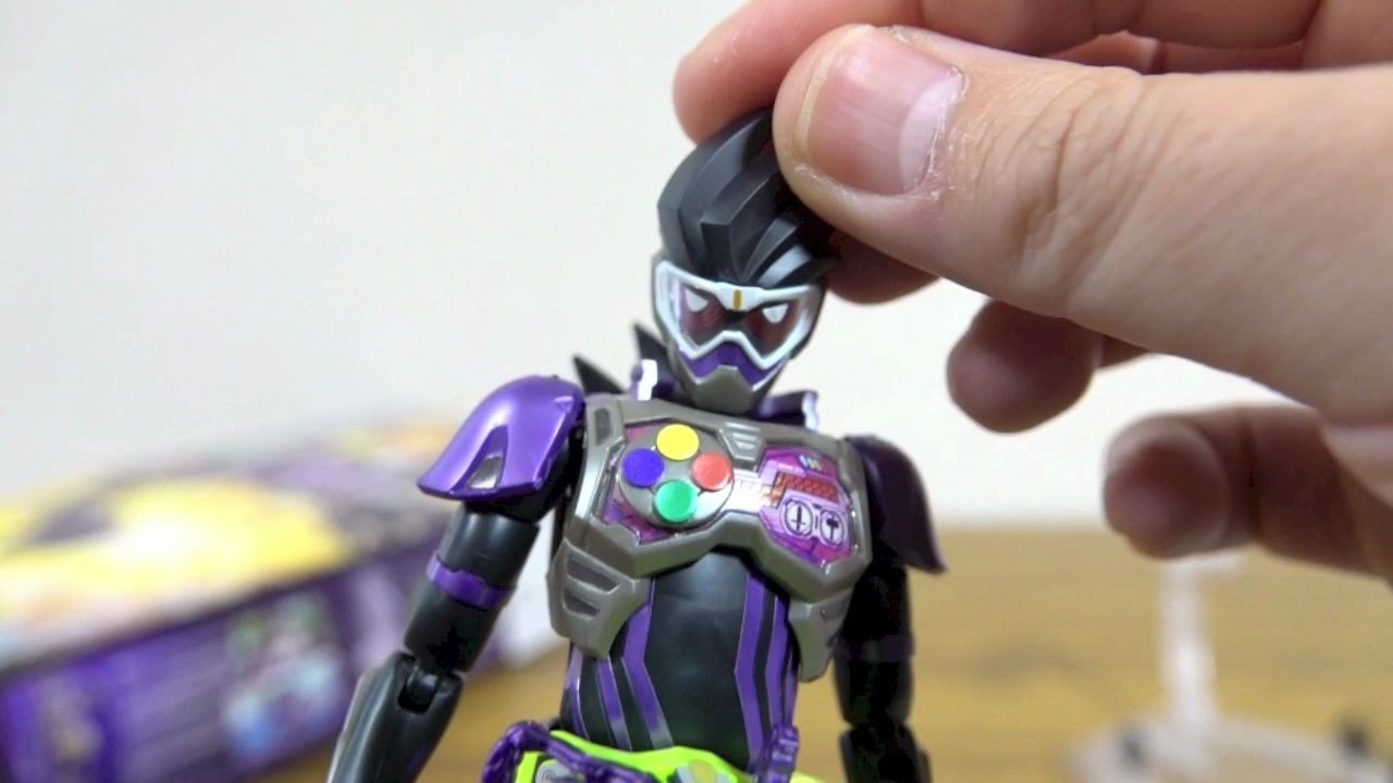 【youtube转载】神之恩惠!拼装假面骑士genm 虾饺