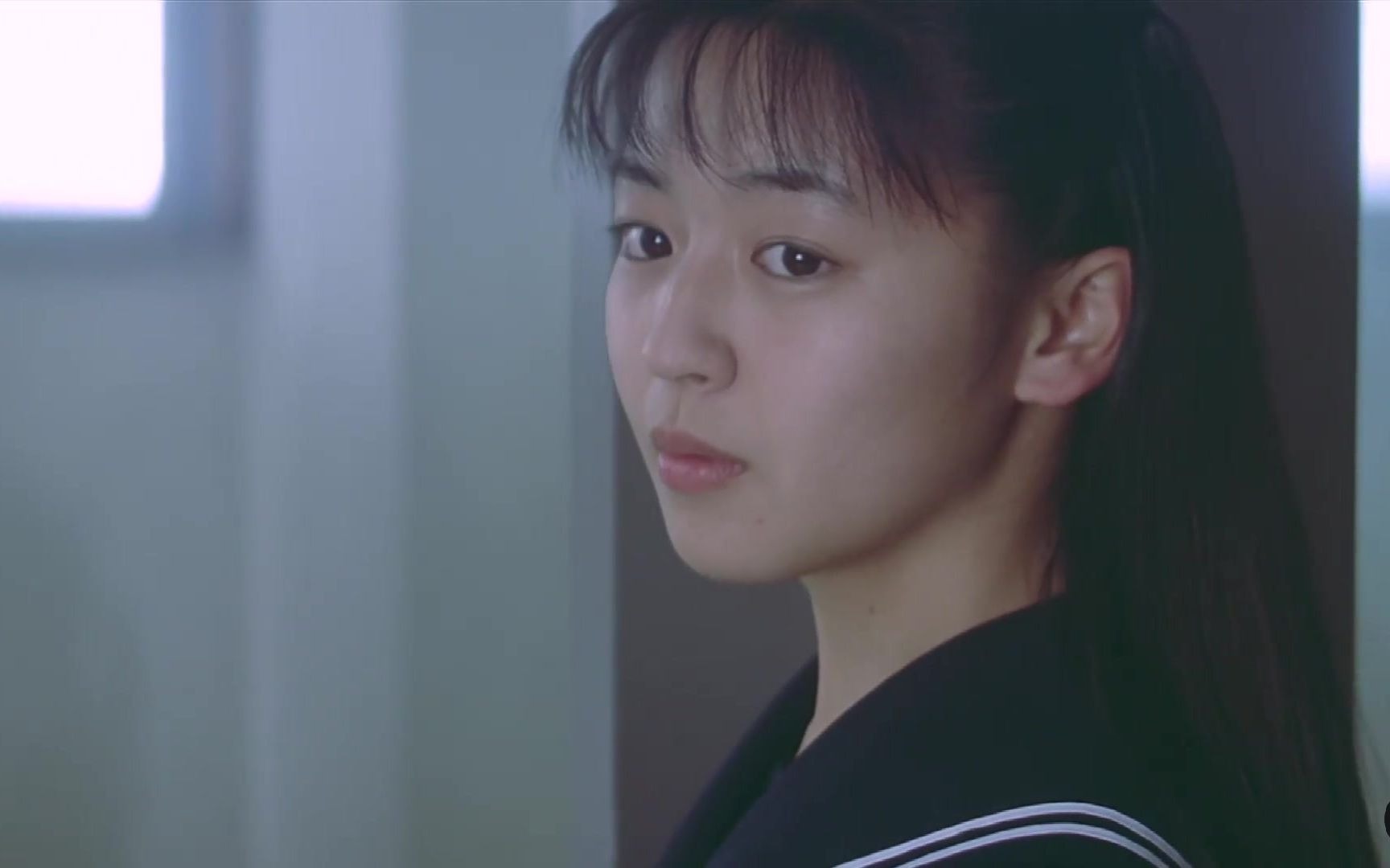 《情书》藤井树为什么摔花瓶