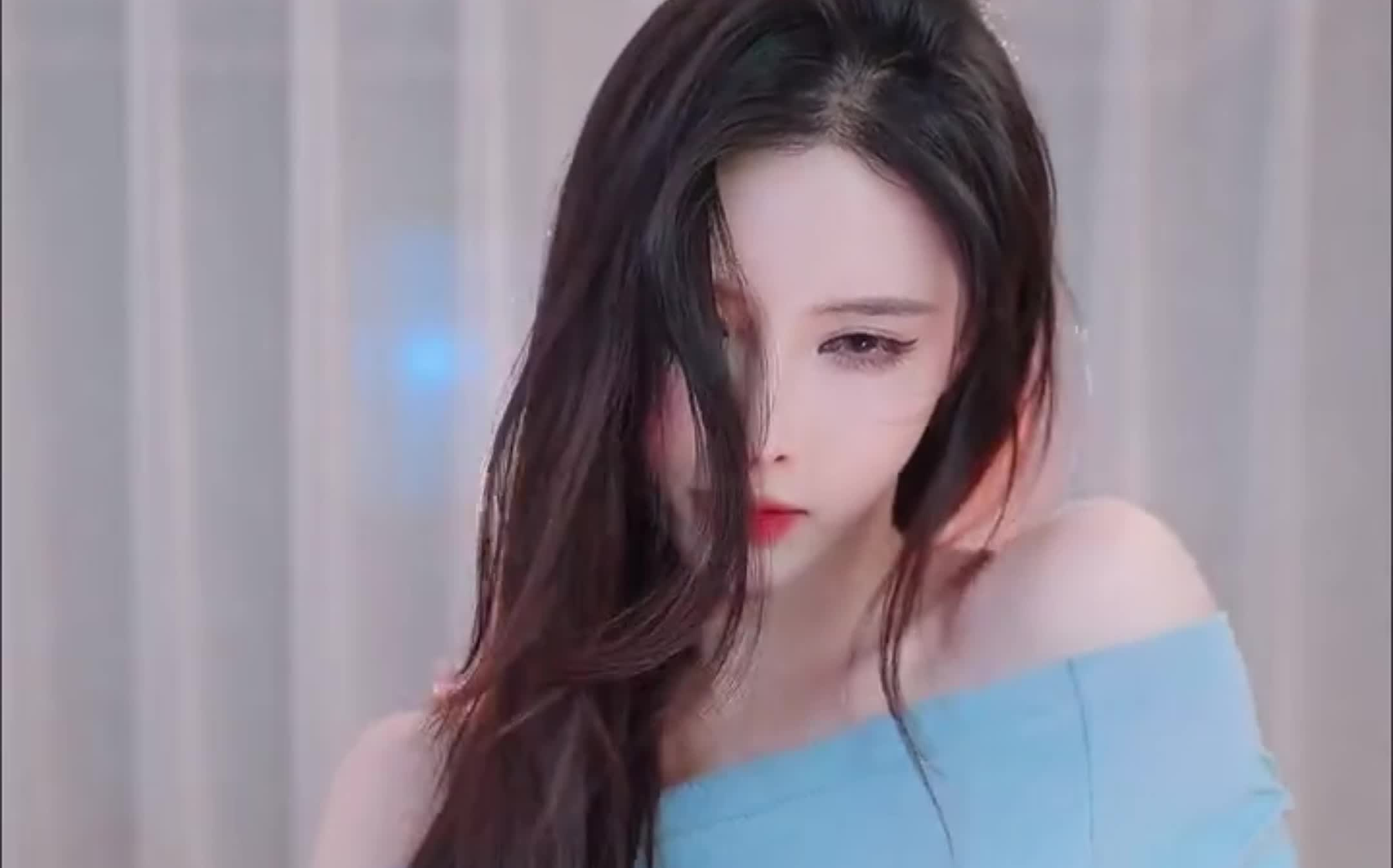 一只小耳朵舞蹈提线木偶20211111