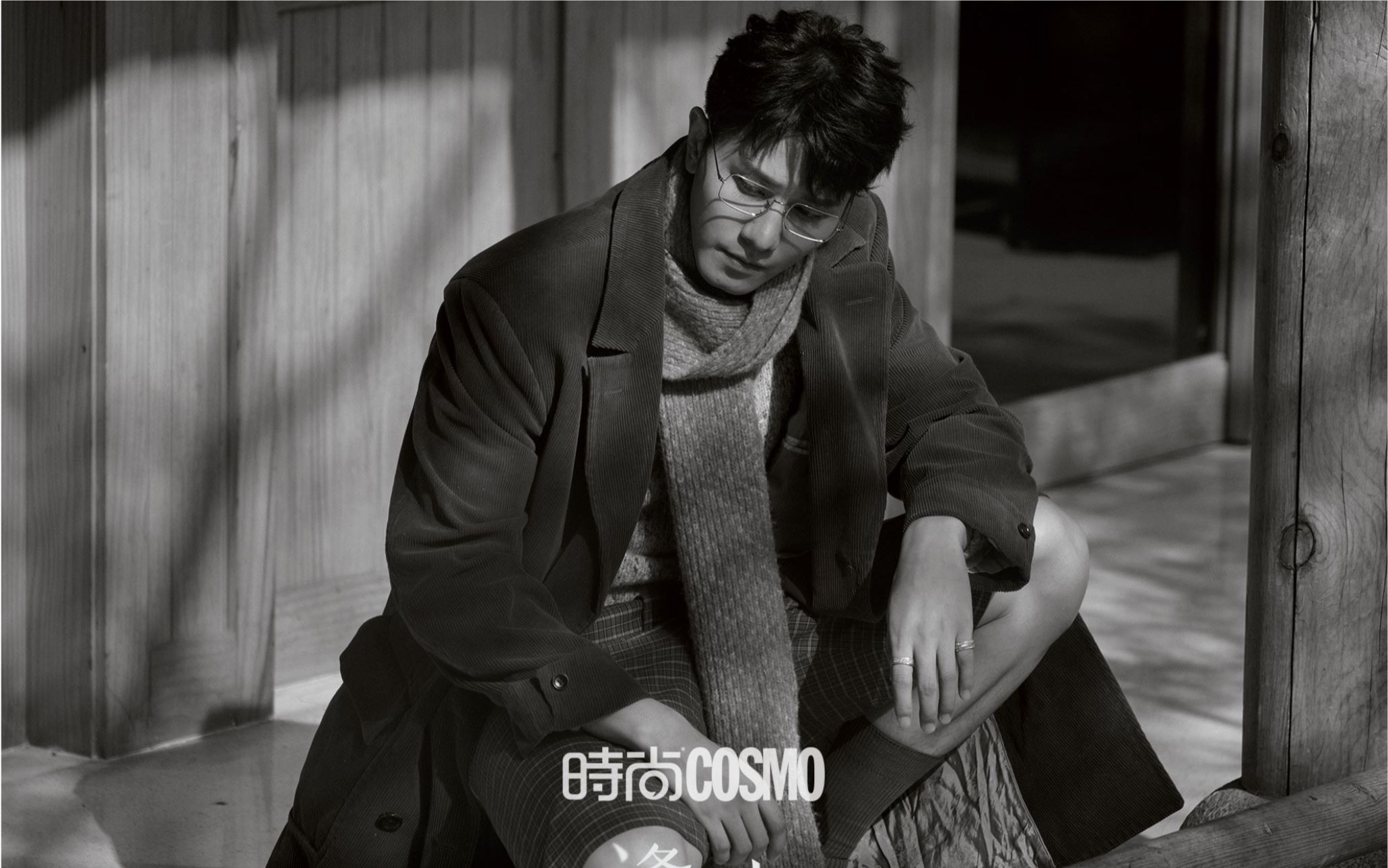 彭冠英《如影随形》大片【时尚cosmo】_哔哩哔哩 (゜-゜)つロ 干杯