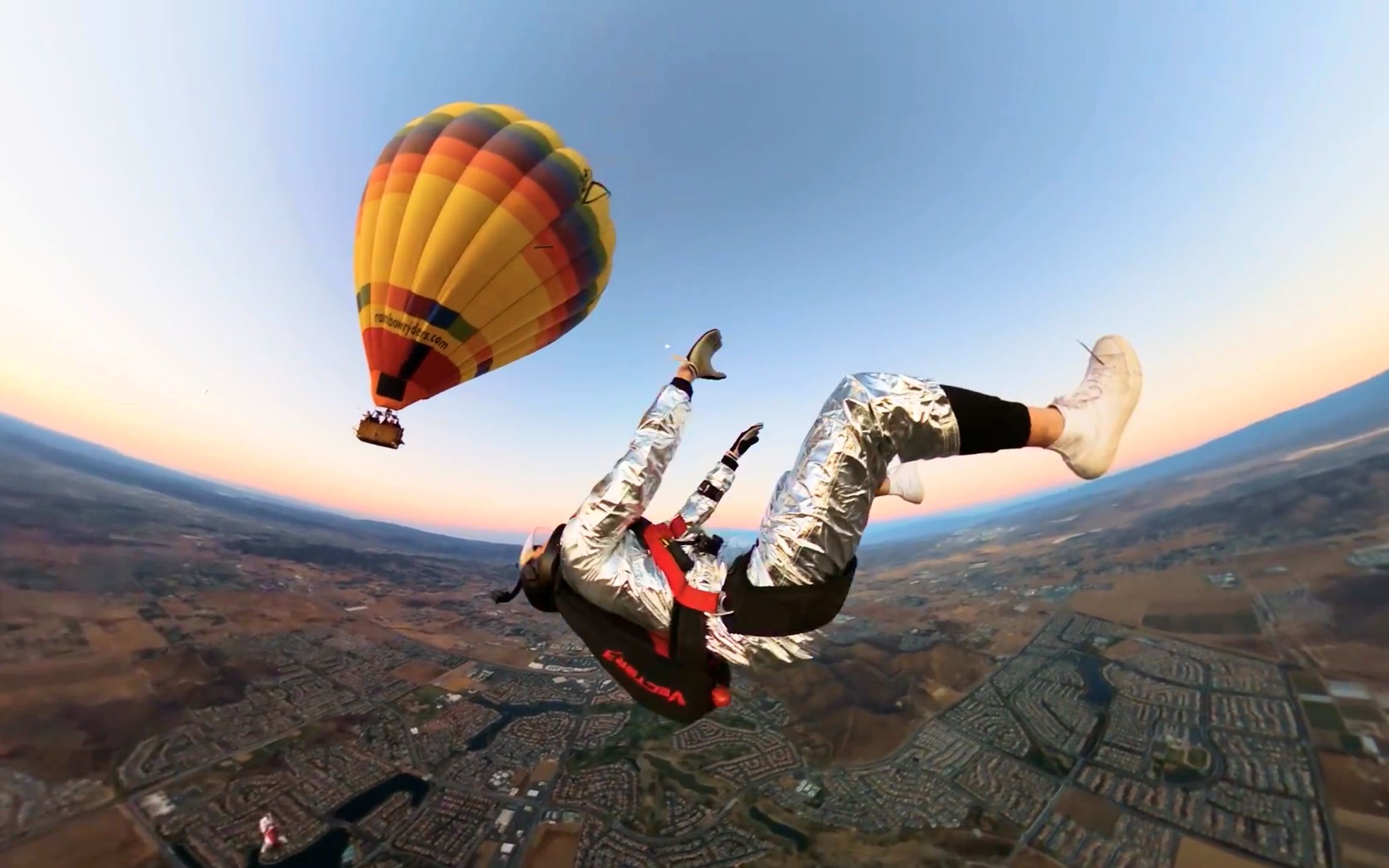 gopro: 热气球跳伞