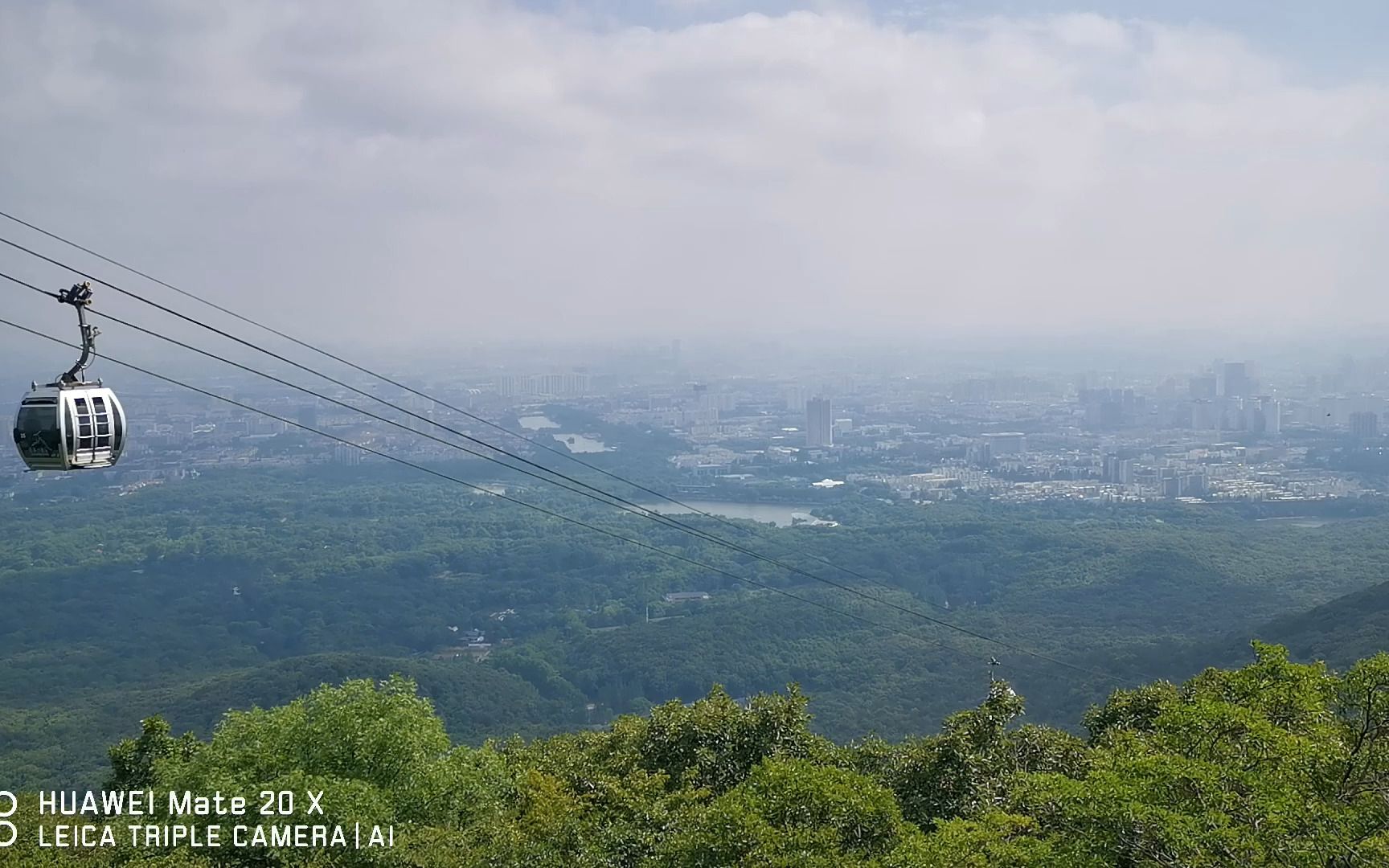 南京紫金山頭陀嶺景區索道風景