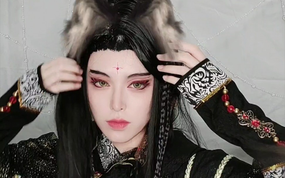 御卿源〕想rua一下尾巴吗?(异色俏如来cos)_哔哩哔哩_bilibili