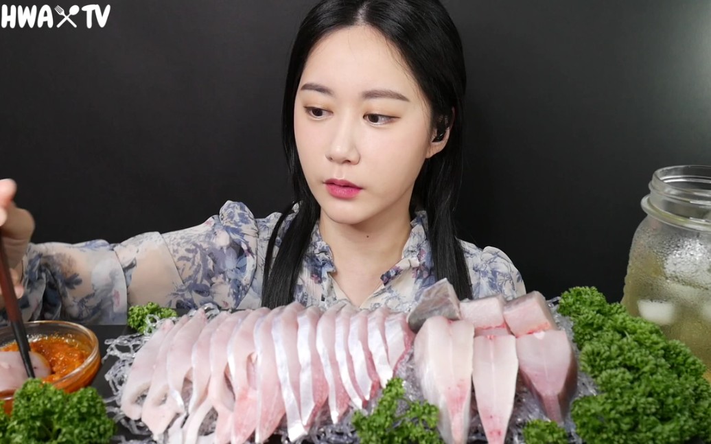 【onhwa】银鲳鱼刺身~ 酱酱~咀嚼