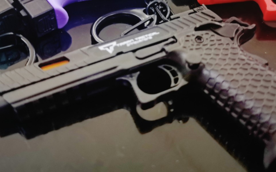 凝哥沉浸式拼装tti2011战斗大师其实就是不想说话