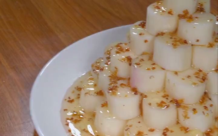 桂花蜜山药是我家两个孩子很喜欢的一道甜品 香甜软糯 非常好吃