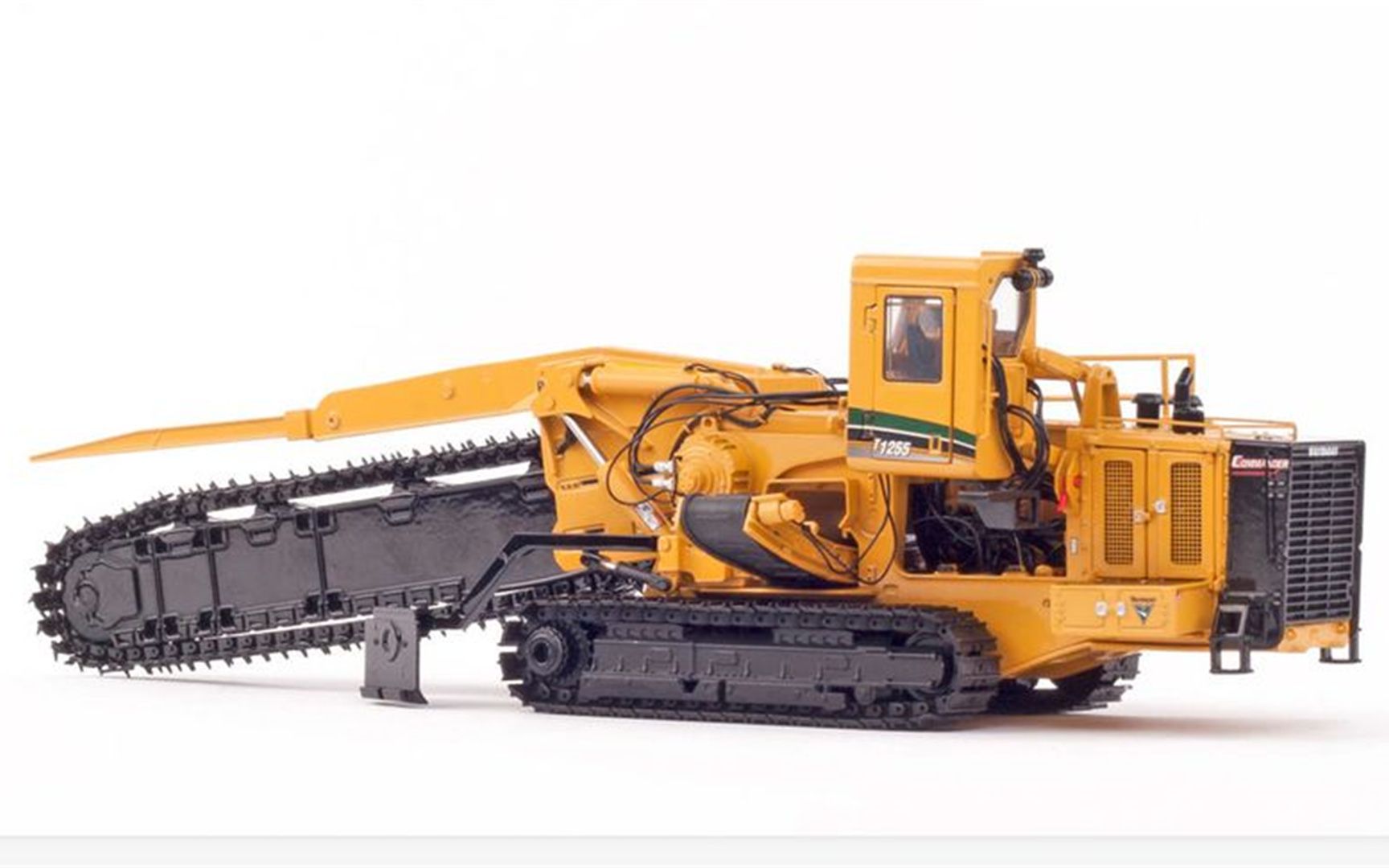 你知道什么是开沟机吗?外形像鸭嘴兽的重型t1255履带式开沟机