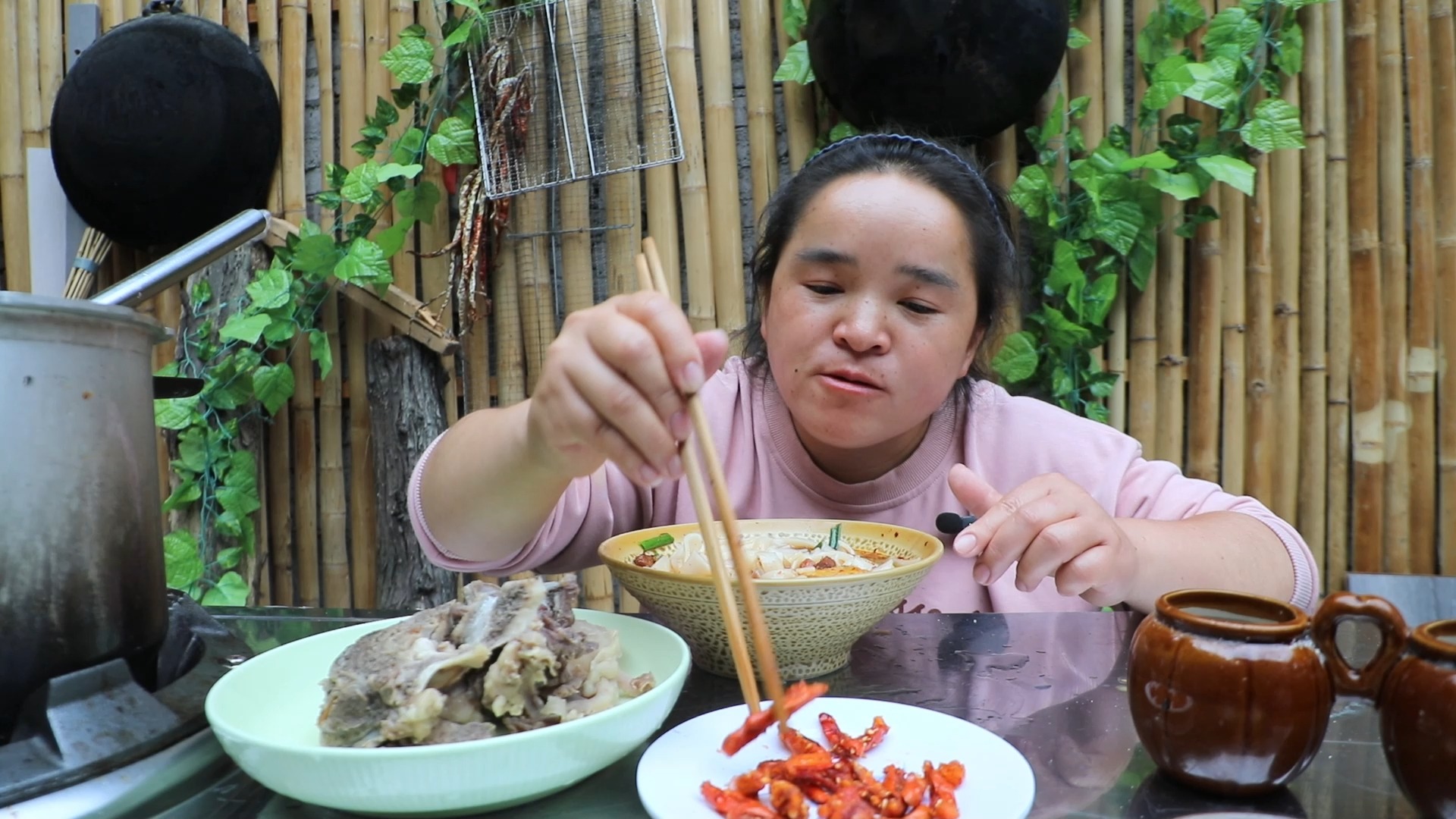 牛肉粉想好吃,有这三样能开店,日销千碗月入十万不是梦哔哩哔哩bilibili