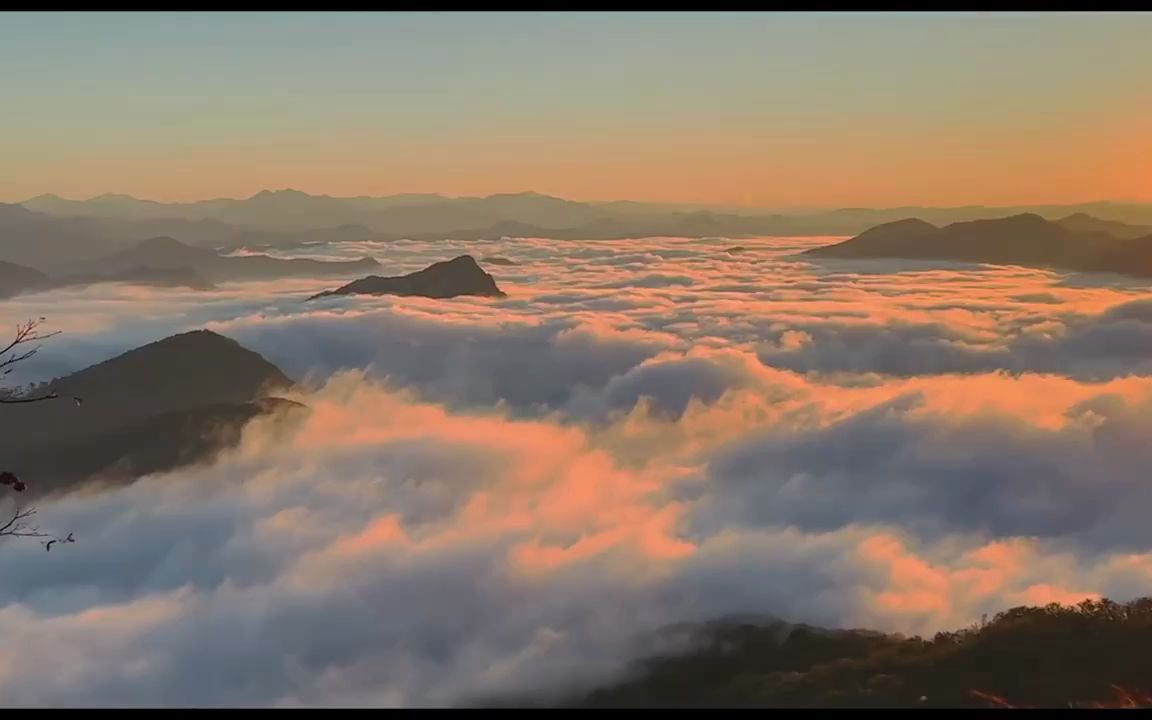 [图]山顶 的云海，只有在山顶的人才能看到