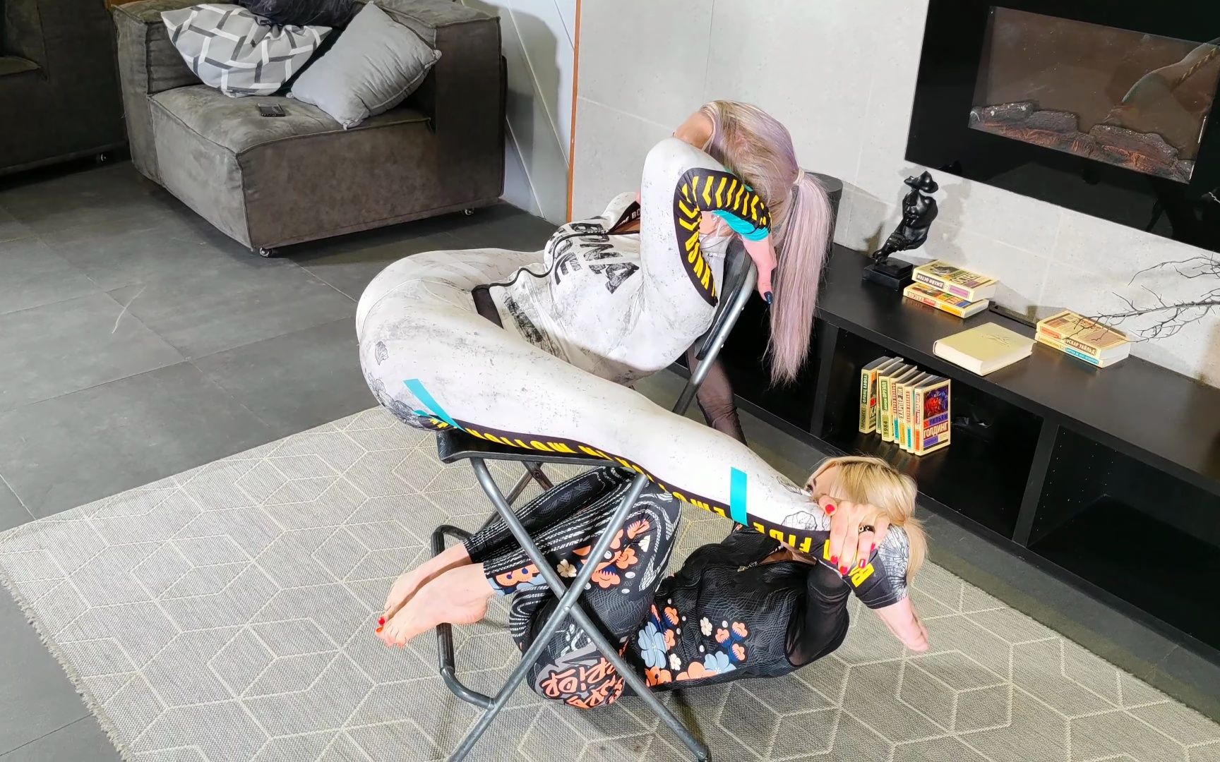 美女柔术,柔术软功,zlata柔术 alina 一字马,柔术三折,下腰 【柔之迷