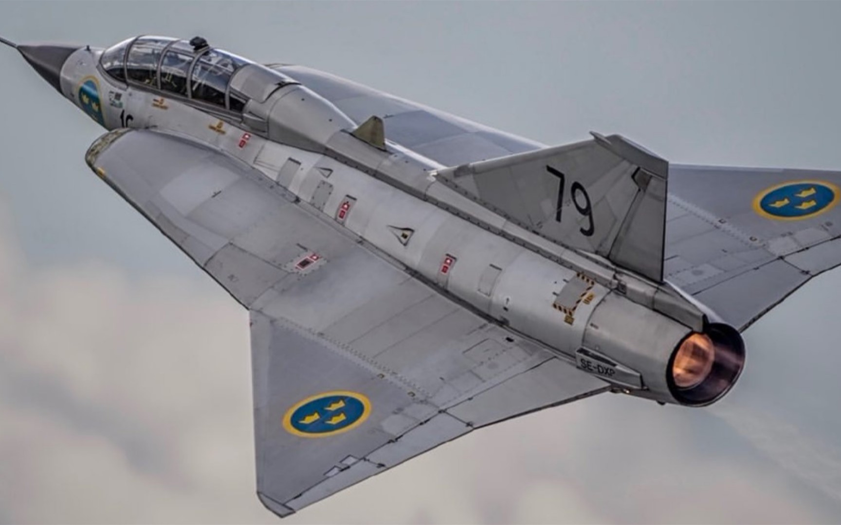 小国雄鹰,守护北欧天空的"龙",瑞典萨博-35战斗机