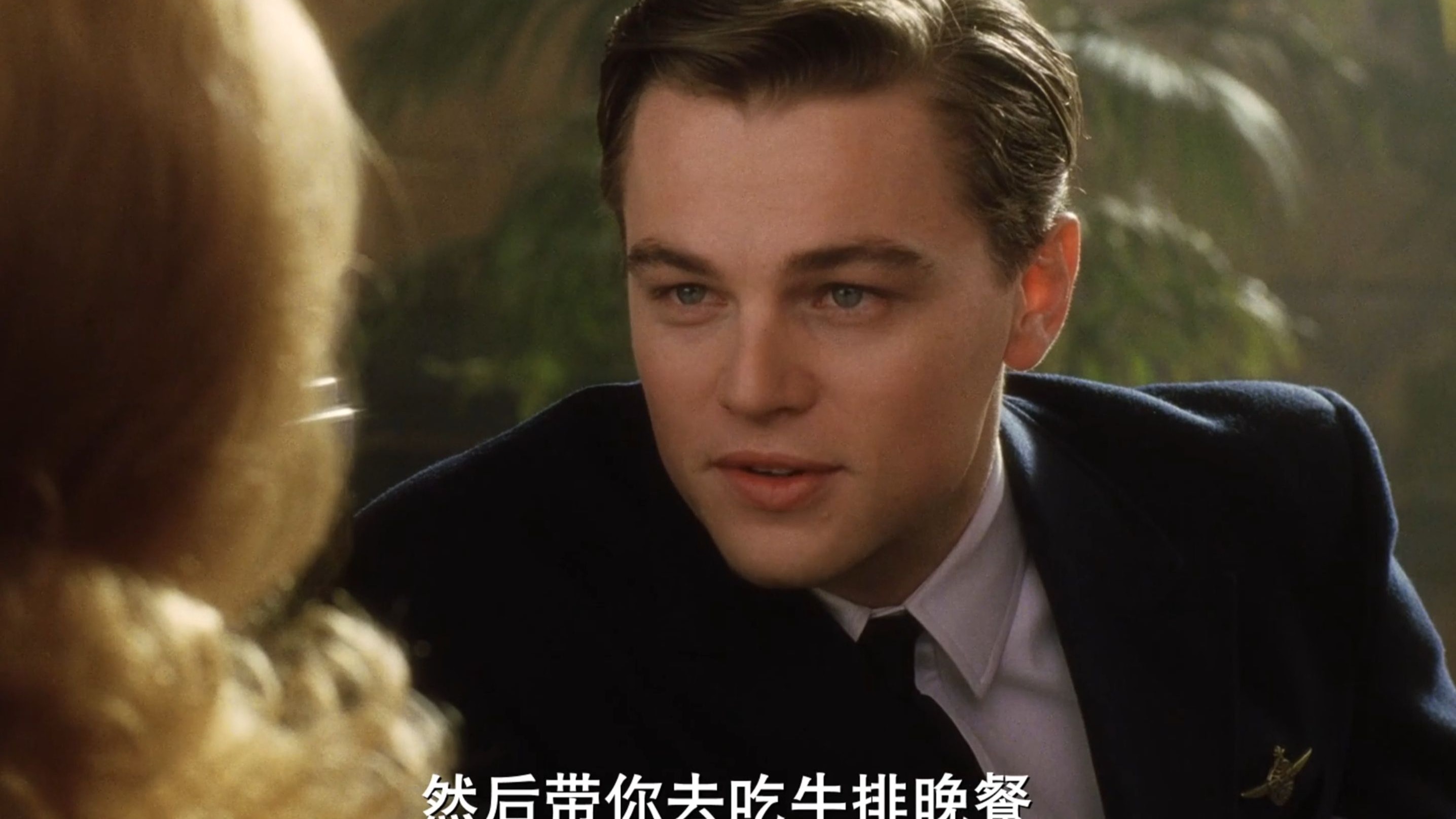 小李子的经典之作《猫鼠游戏》,穿上空少服真是帅爆了!