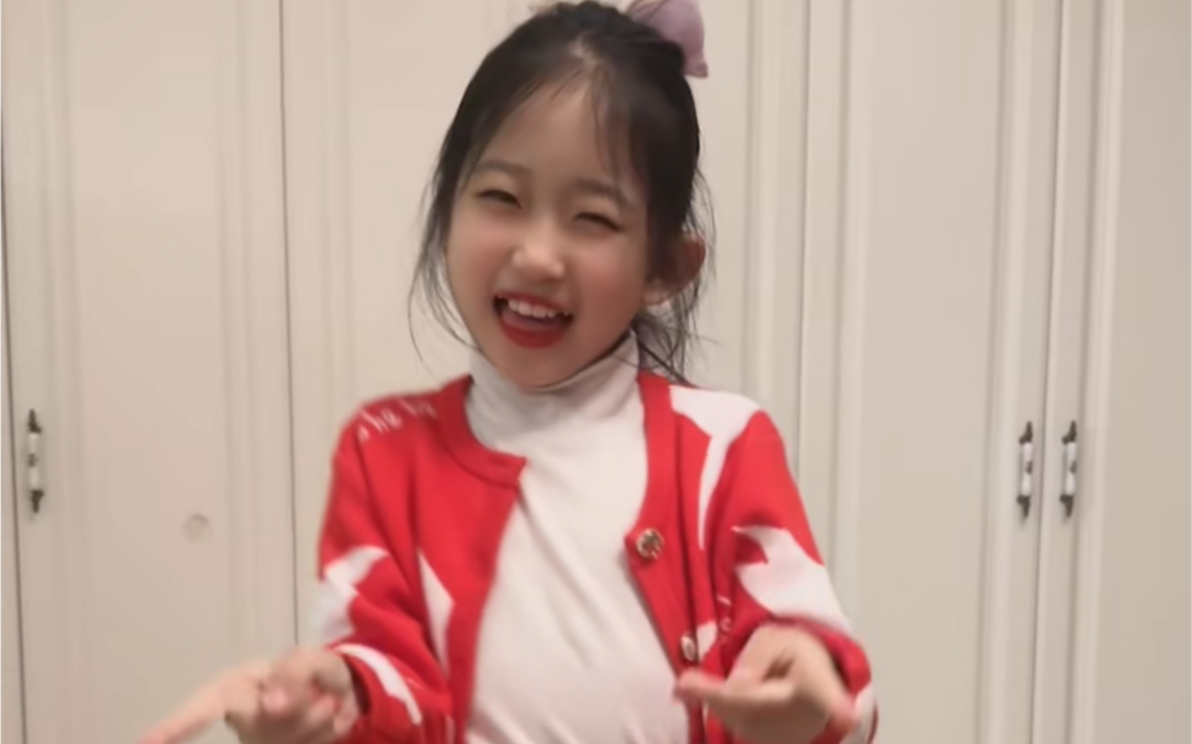 一起跳舞啦 跳舞啦#土豆王国彩虹糖#手势舞