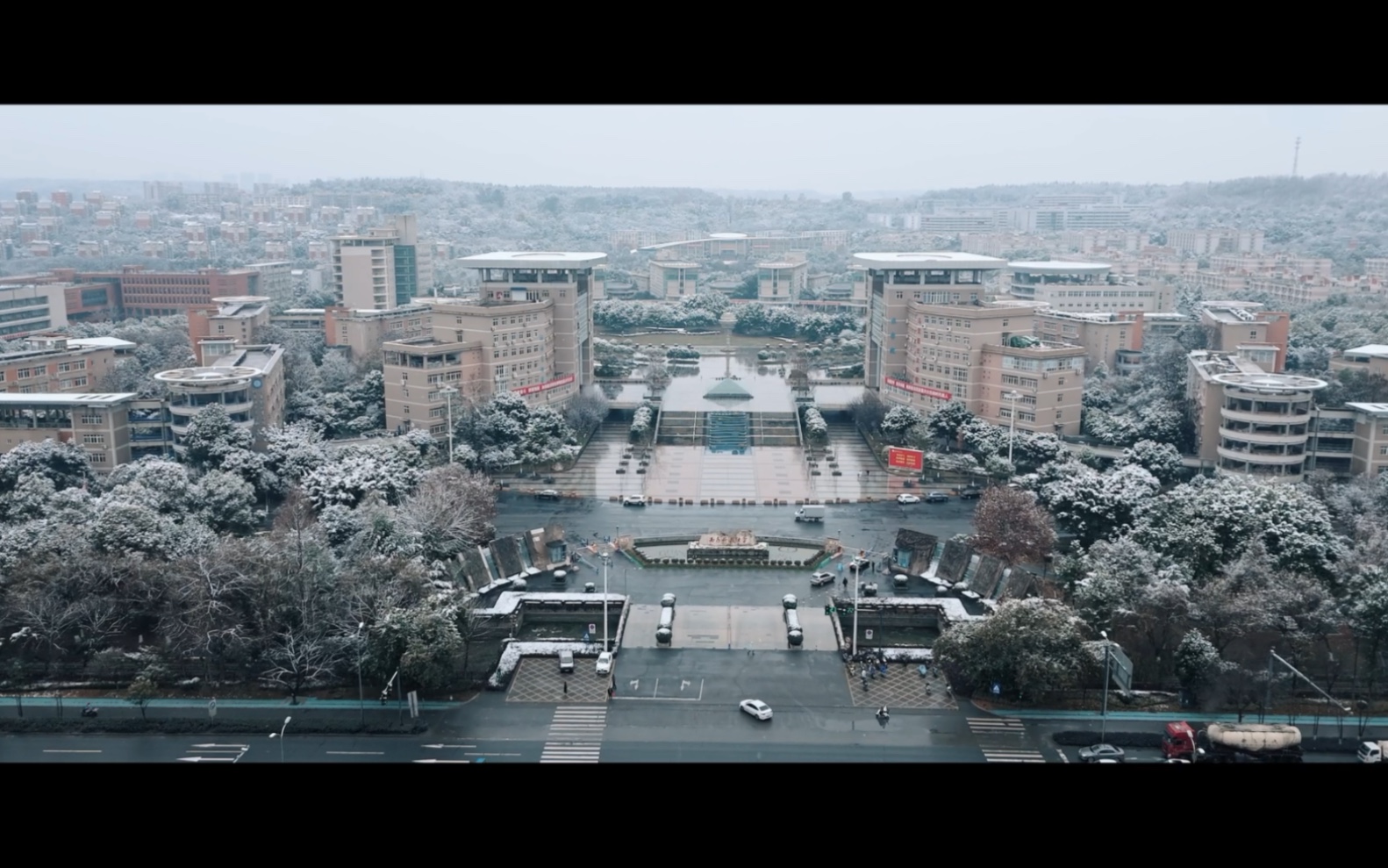 【西南科技大学】一场雪,熟悉的SWUST妆裹一新.别错过,大美西南科大的冬日限定!哔哩哔哩bilibili