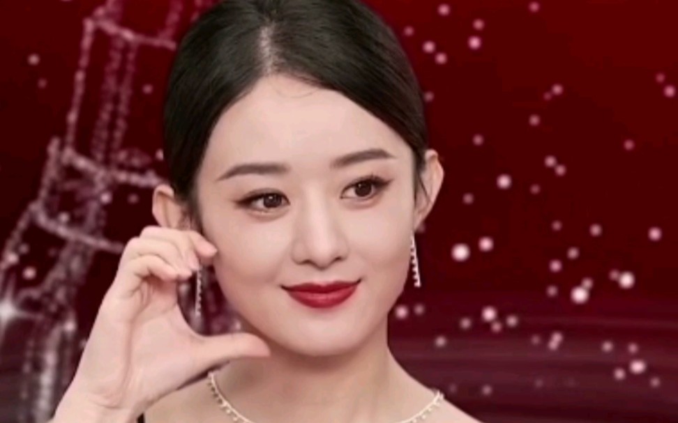 "起猛了,看见赵丽颖对我脸颊比心"丨路铂廷彩妆直播小片段