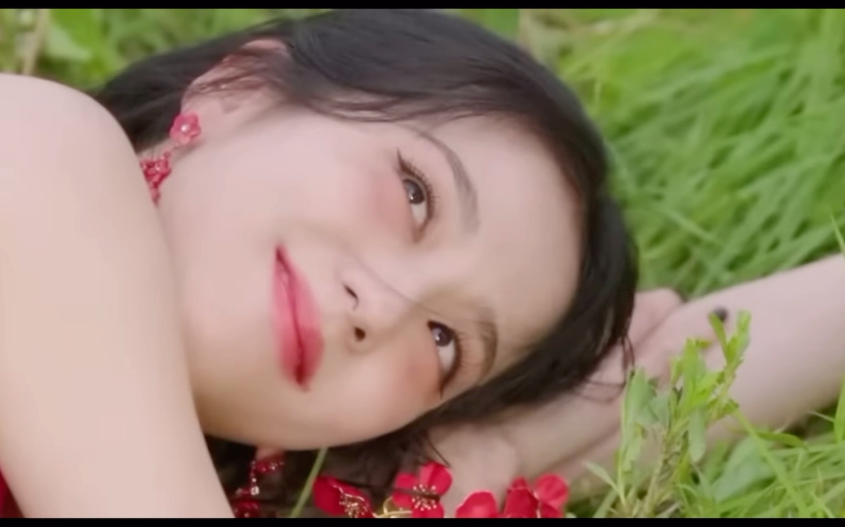 金智秀 [all eyes on me]mv 美神降临