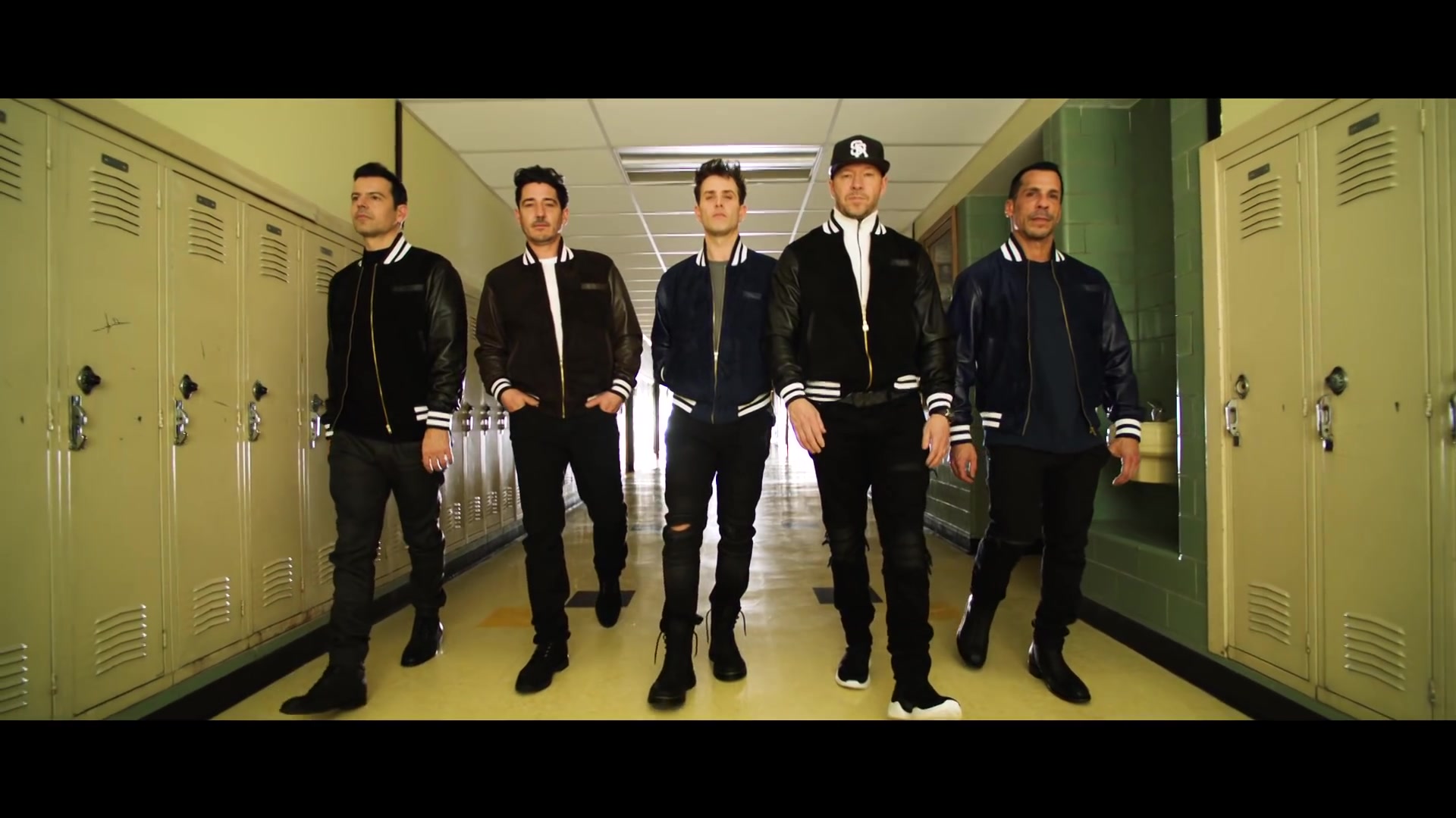 【美国男团始祖】new kids on the block新单 - boys in the band