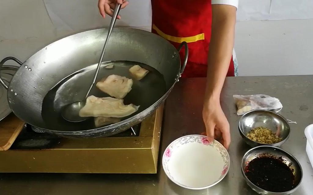 臭豆腐酱汁怎么做,长沙臭豆腐汤汁配方哔哩哔哩bilibili