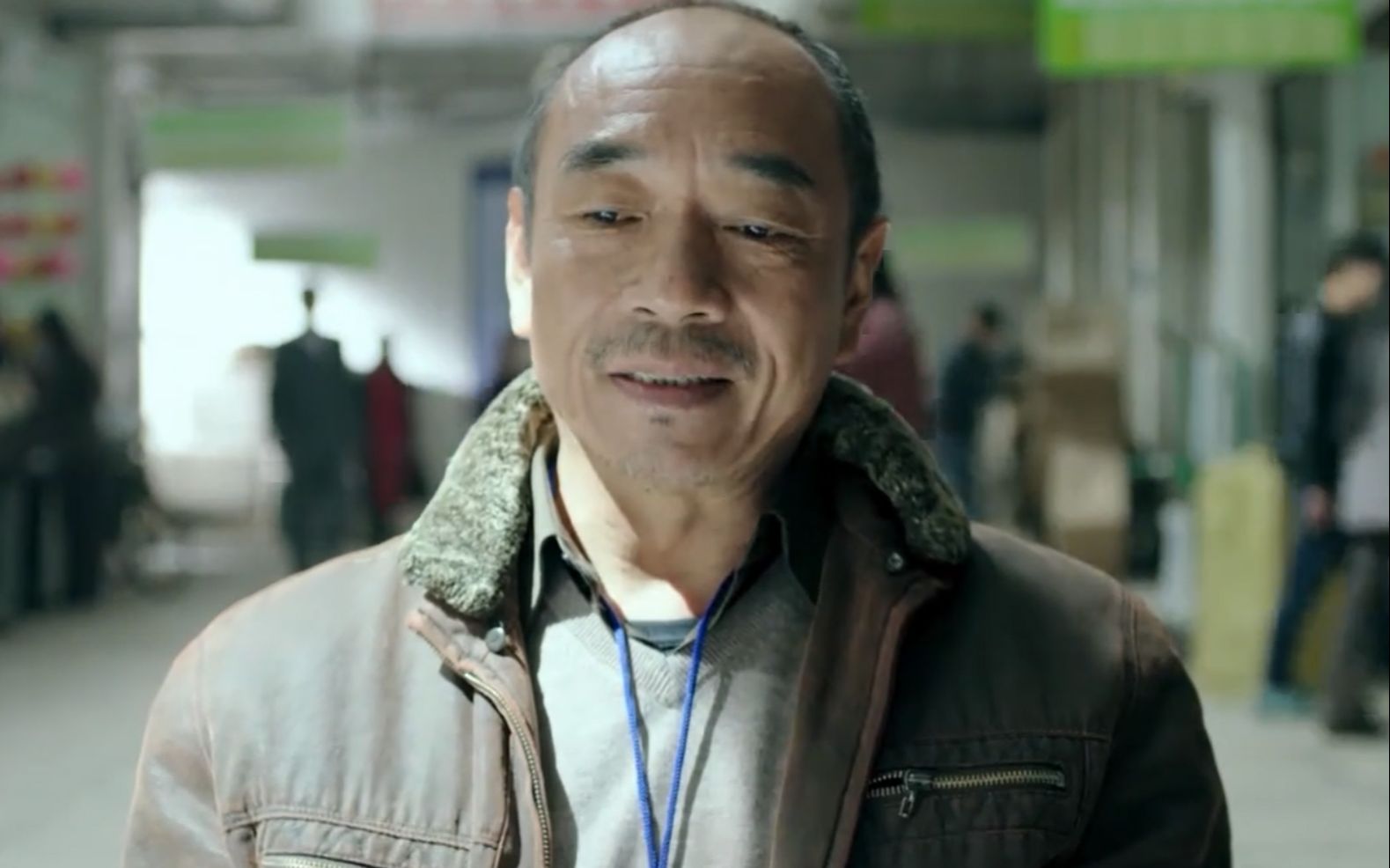 鸡毛飞上天:义乌小摊贩假货泛滥,经此一役,霸主陈江河所向无敌!