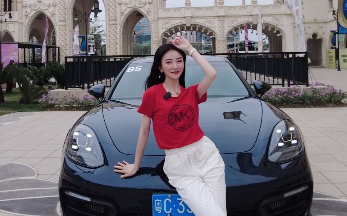 活动作品新款保时捷帕拉梅拉真的能撩小姐姐