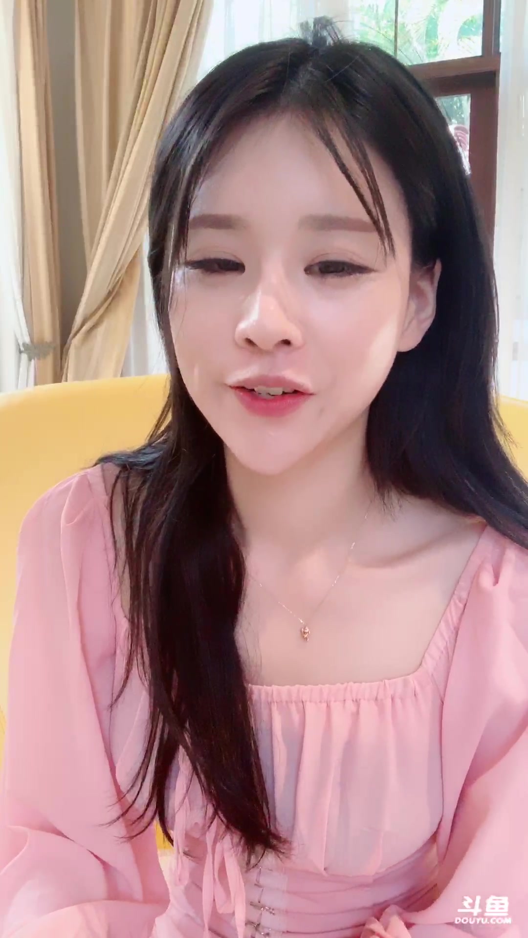 无敌小可爱桃桃2020010615时45分三亚偶遇