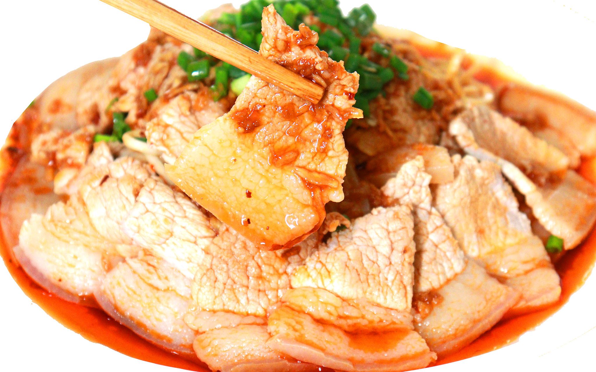 吃了几十年凉拌白肉,这做法还是头一回,有肉有面,一次搞定晚餐