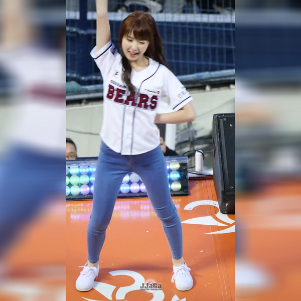 IZ*ONE】181006 本田仁美NEKOYA直拍【AKB48】_哔哩哔哩_bilibili