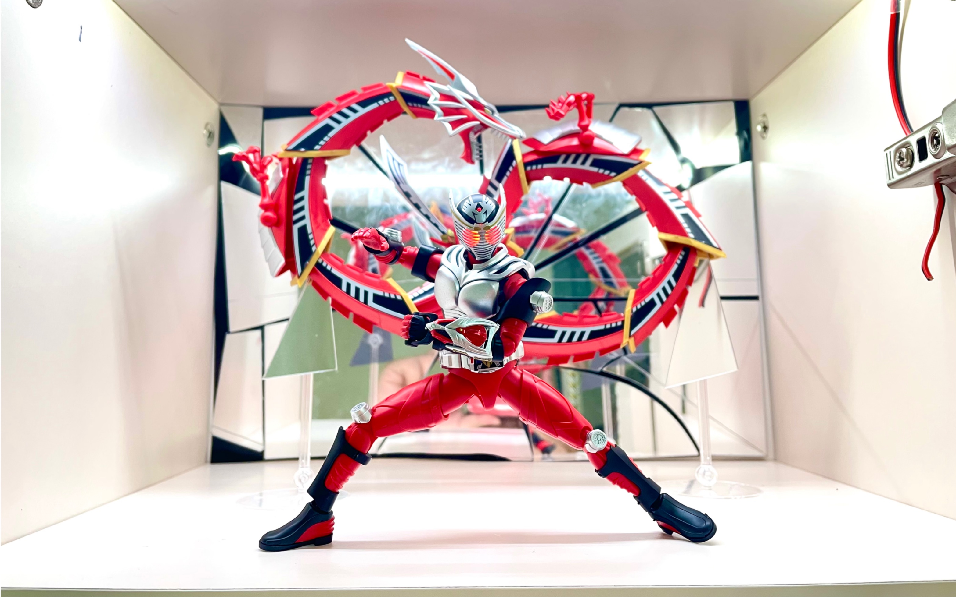 新年的第一个手办 假面骑士龙骑frs 拼装 有龙 有骑 还可以加灯 编不