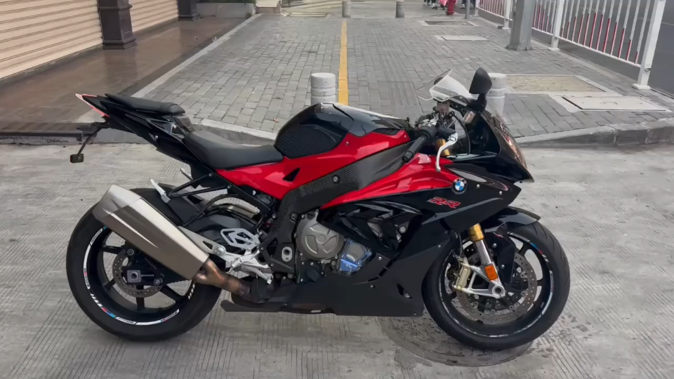 宝马s1000rr原厂声浪